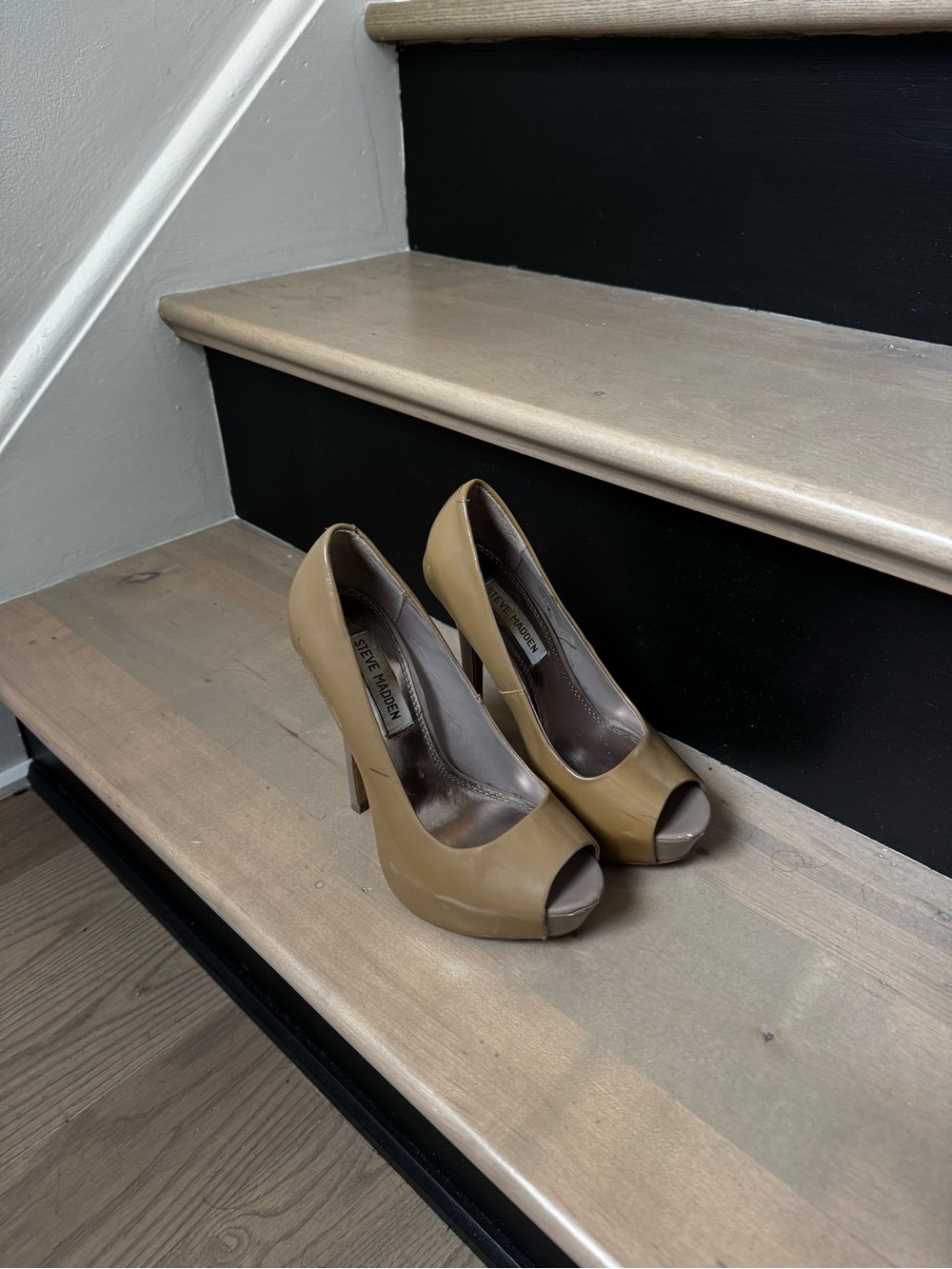 Steve Madden Open Toe Platform Heels in Brown